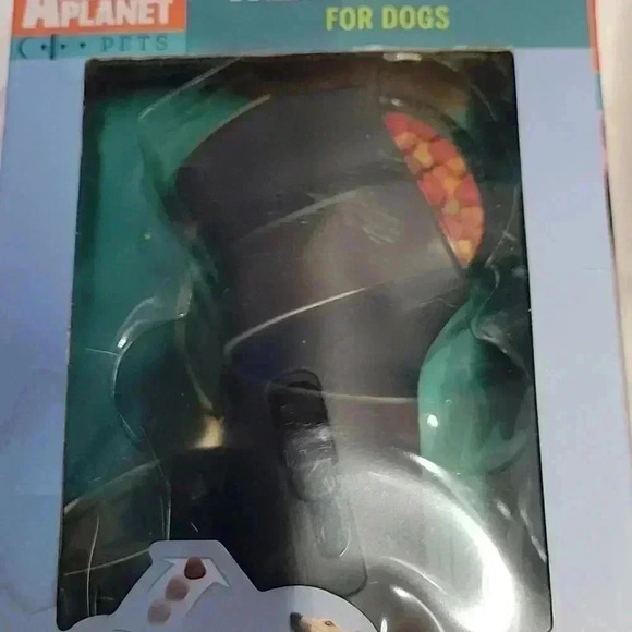 Animal Planet Treat Launcher - Picture 3 of 5